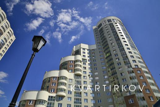 Сдам 1-к кв посуточно Аэропорт, Метро., Екатеринбург - квартира посуточно