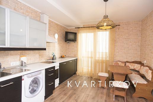 Сдам 2-к кв посуточно Аэропорт, Метро., Екатеринбург - квартира посуточно