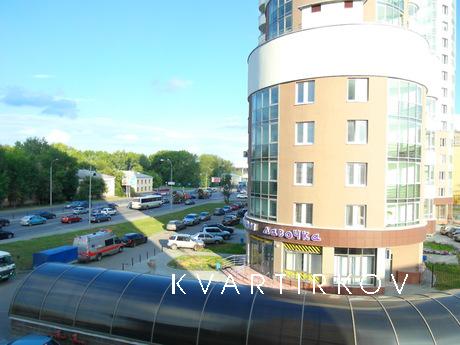 Сдам 1-к кв посуточно Аэропорт, Метро., Екатеринбург - квартира посуточно