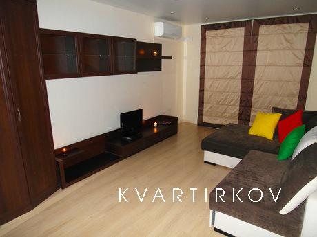 Сдам 1-к кв посуточно Аэропорт, Метро., Екатеринбург - квартира посуточно