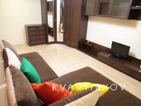 Сдам 1-к кв посуточно Аэропорт, Метро., Екатеринбург - квартира посуточно