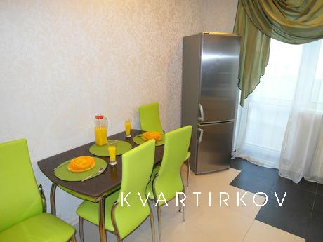 Сдам 1-к кв посуточно Аэропорт, Метро., Екатеринбург - квартира посуточно