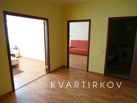 Сдам 2-к кв посуточно Аэропорт, Метро., Екатеринбург - квартира посуточно