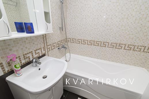 Сдам 1-к кв посуточно Аэропорт, Метро., Екатеринбург - квартира посуточно