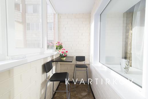 Сдам 1-к кв посуточно Аэропорт, Метро., Екатеринбург - квартира посуточно