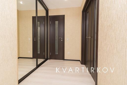 Сдам 1-к кв посуточно Аэропорт, Метро., Екатеринбург - квартира посуточно