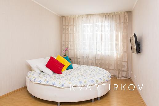 Сдам 2-к кв посуточно Аэропорт, Метро., Екатеринбург - квартира посуточно