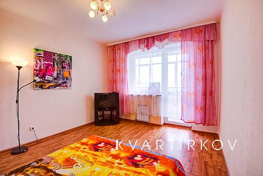 Bedroom with excellent repair., Yekaterinburg - apartment by the day