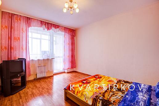 Bedroom with excellent repair., Yekaterinburg - apartment by the day