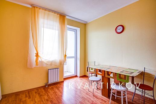 Bedroom with excellent repair., Yekaterinburg - apartment by the day