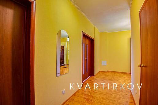 One bedroom apartment with a jacuzzi!, Yekaterinburg - apartment by the day