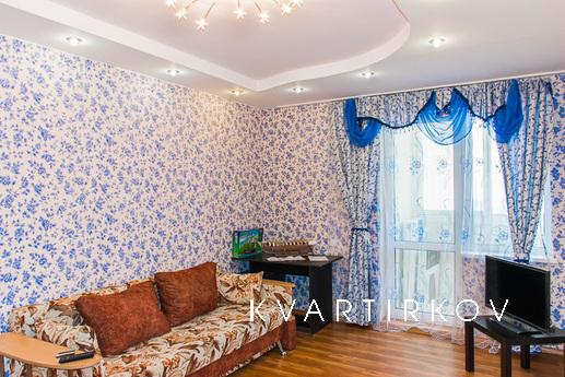 Большая, светлая, двухкомнатная квартира, Екатеринбург - квартира посуточно