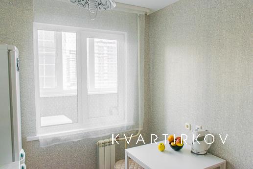 Сдам 2-к кв посуточно Аэропорт, Метро., Екатеринбург - квартира посуточно