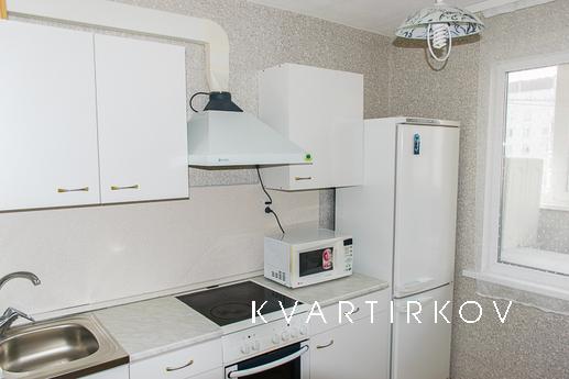 Отличная 2-комнатная квартира посуточно в тихом спальном рай