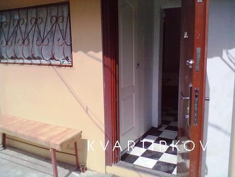 Rent part of a house in the center of Al, Alushta - apartment by the day