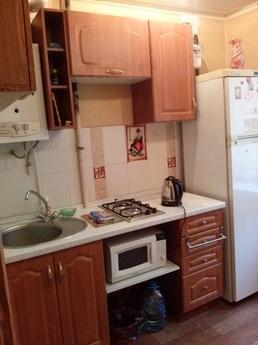 Rent daily, pochasovo1 m Auto, Donetsk - apartment by the day