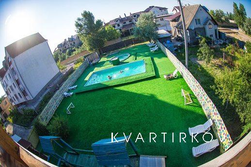 The recreation center 'Khutorok', Zatoka - apartment by the day