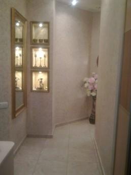 2-bedroom apartment, Odessa - apartment by the day