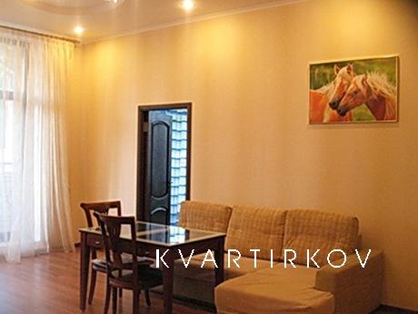 Apartment near the sea in Arcadia, Odessa - apartment by the day