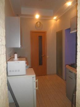 Apartment on Little Arnaut, Odessa - apartment by the day