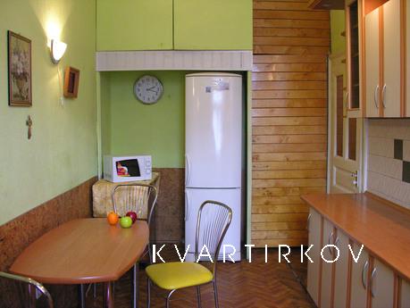 Lviv  of open  hearts, Lviv - apartment by the day