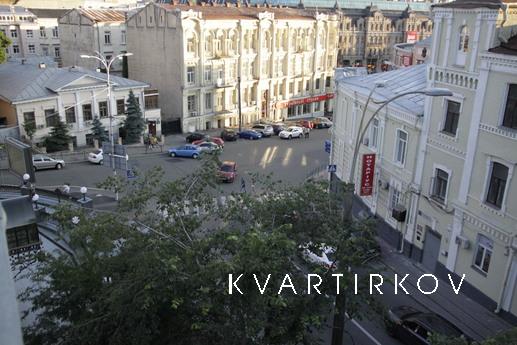 3х ком. VIP апартаменты в сердце Киева, Киев - квартира посуточно