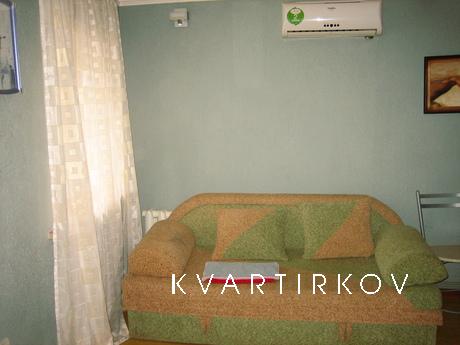 Rent our comfortable apartment, Kerch - apartment by the day