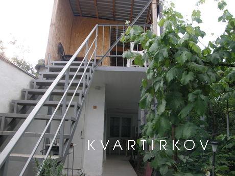 Private sector in Alushta, Alushta - apartment by the day