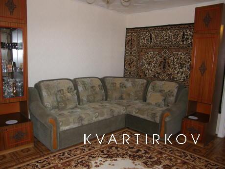 Available species 1-kk in Alushta, Alushta - apartment by the day