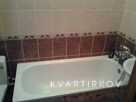 apartment near the Clinic Nuriyev, Kazan - apartment by the day