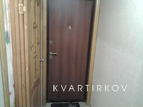 Сдаю квартиру рядом с метро *Горки*, Казань - квартира посуточно