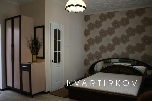Guest rooms at the center of Sevastopol, Sevastopol - apartment by the day
