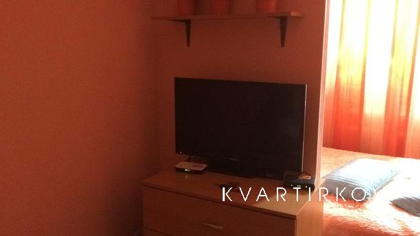 1к. кв-ра в самом ЦЕНТРЕ Екатеринбург, Екатеринбург - квартира посуточно