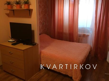 1к. кв-ра в самом ЦЕНТРЕ Екатеринбург, Екатеринбург - квартира посуточно