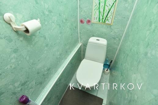 1к. кв-ра в самом ЦЕНТРЕ Екатеринбург, Екатеринбург - квартира посуточно