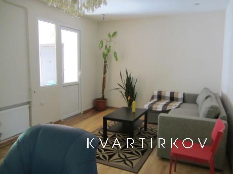 Сдается просторная уютная квартира в Центре нашего города на