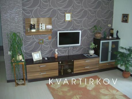 Luxury apartment in the center, Volgograd - apartment by the day