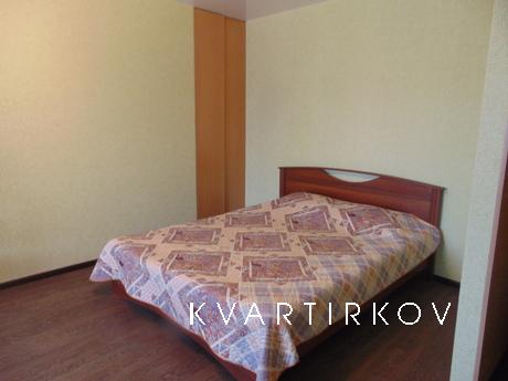 Кофортабельная квартира после ремонта.  Большая двуспальная 