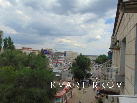 1 комнатная квартира посуточно, Волгоград - квартира посуточно
