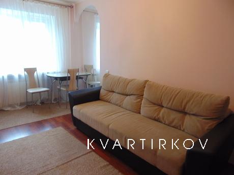 2-комнатная квартира с большой ванной, Волгоград - квартира посуточно