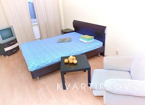 Comfortable apartment in a step from the, Санкт-Петербург - квартира подобово