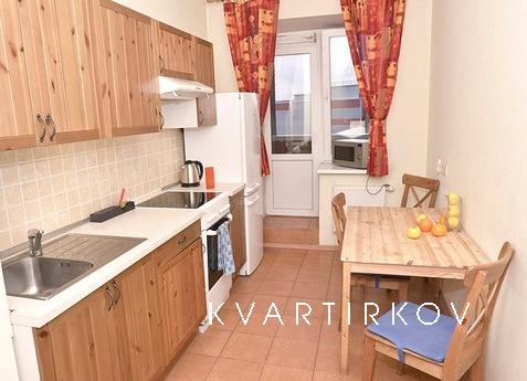 Comfortable apartment in a step from the, Санкт-Петербург - квартира подобово