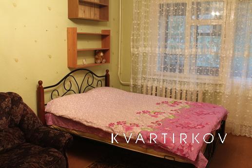 Вся мебель,двухспальная кровать,холодильник,телевизор,стирал