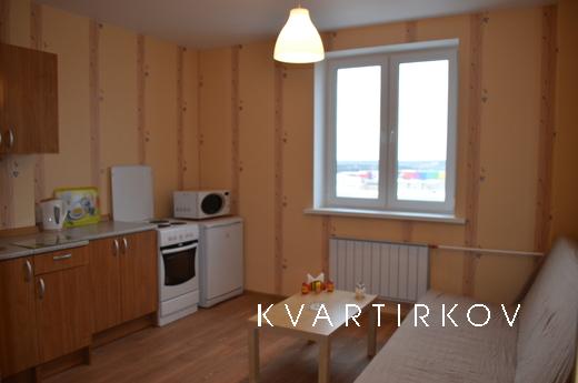 Квартира рядом с ЦентромСемейнойМед и 40, Екатеринбург - квартира посуточно