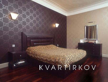 чистая уютная, ждёт своих гостей