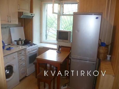 Уютная 2-х комнатная квартира, Комсомольск-на-Амуре - квартира посуточно