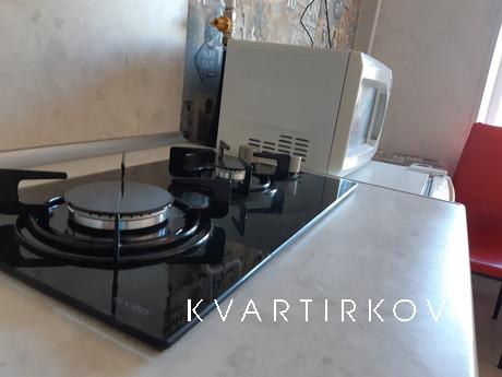 Уютная квартира студия, Комсомольск-на-Амуре - квартира посуточно