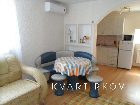 3-х квартира в коттедже, Сочи - квартира посуточно