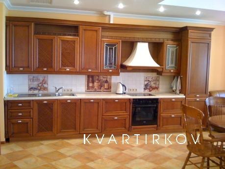 Элитная квартира в центре Сочи, Сочи - квартира посуточно