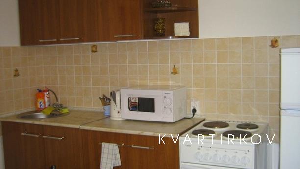 ОТ СОБСТВЕННИКА  ЧИСТАЯ И УЮТНАЯ КВАРТИР, Краснодар - квартира посуточно